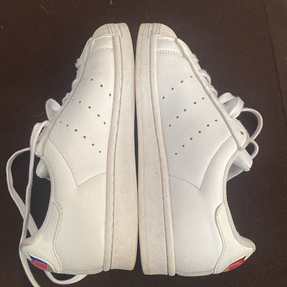 Adidas men’s size 5.5 fit a woman’s 7.5 - Picture 2 of 5